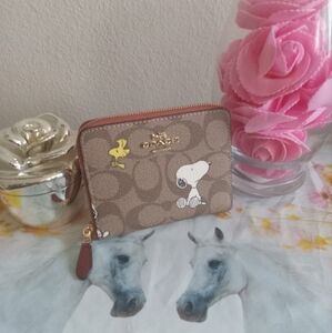 COACH Snoopy X Peanuts Wallet